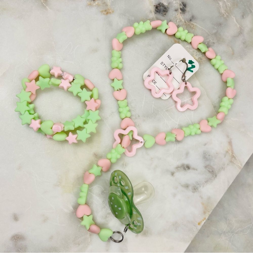 Rave 5pc Set necklace, bracelet, earrings, binky (Kandi strawberry Gummy Bear)
